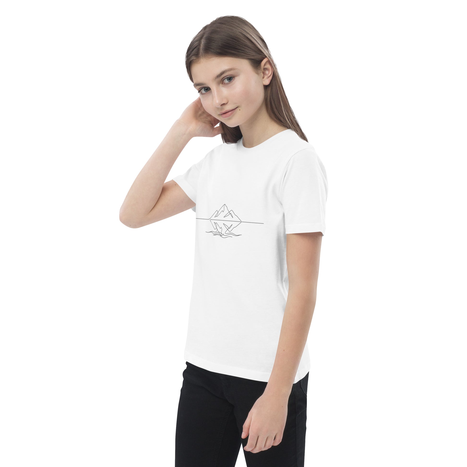 White organic cotton kids t-shirt featuring a minimalist continuous line art of a winding forest path and pine trees. Sustainable Nordic children's clothing by Novapuro.