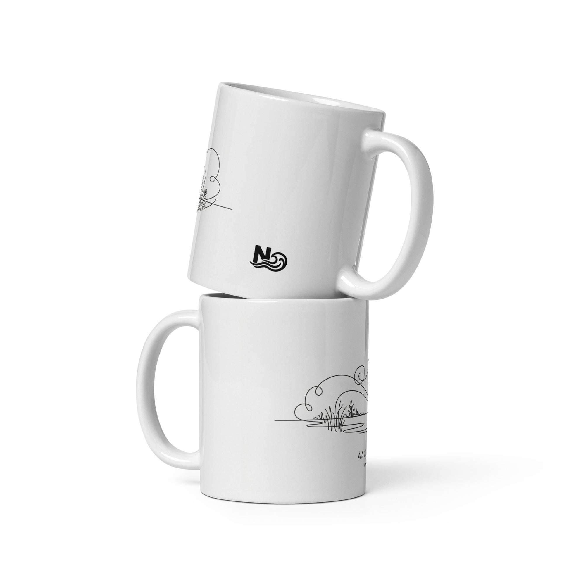 A white glossy coffee mug featuring a minimalist continuous black line illustration of morning mist over a Nordic lake, with the Finnish text "AAMU-USVA" below it.